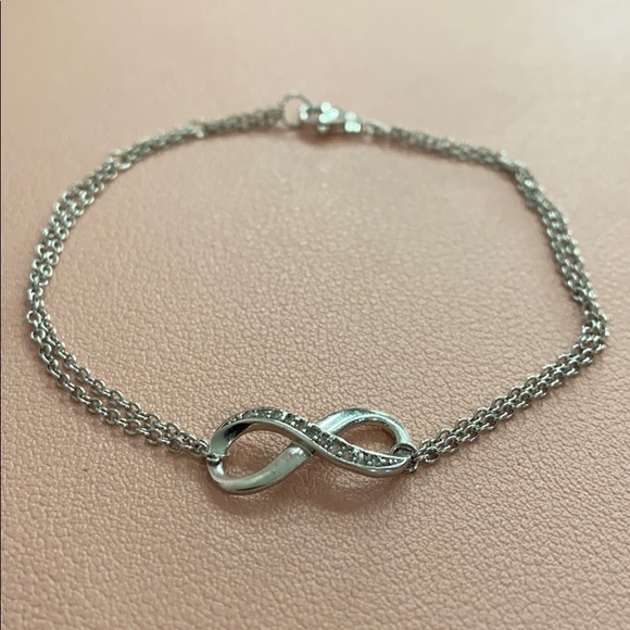 Infinity bracelet - Picture 1 of 1